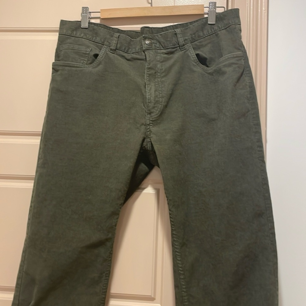 Brooks Brothers olive green cords W36 L32